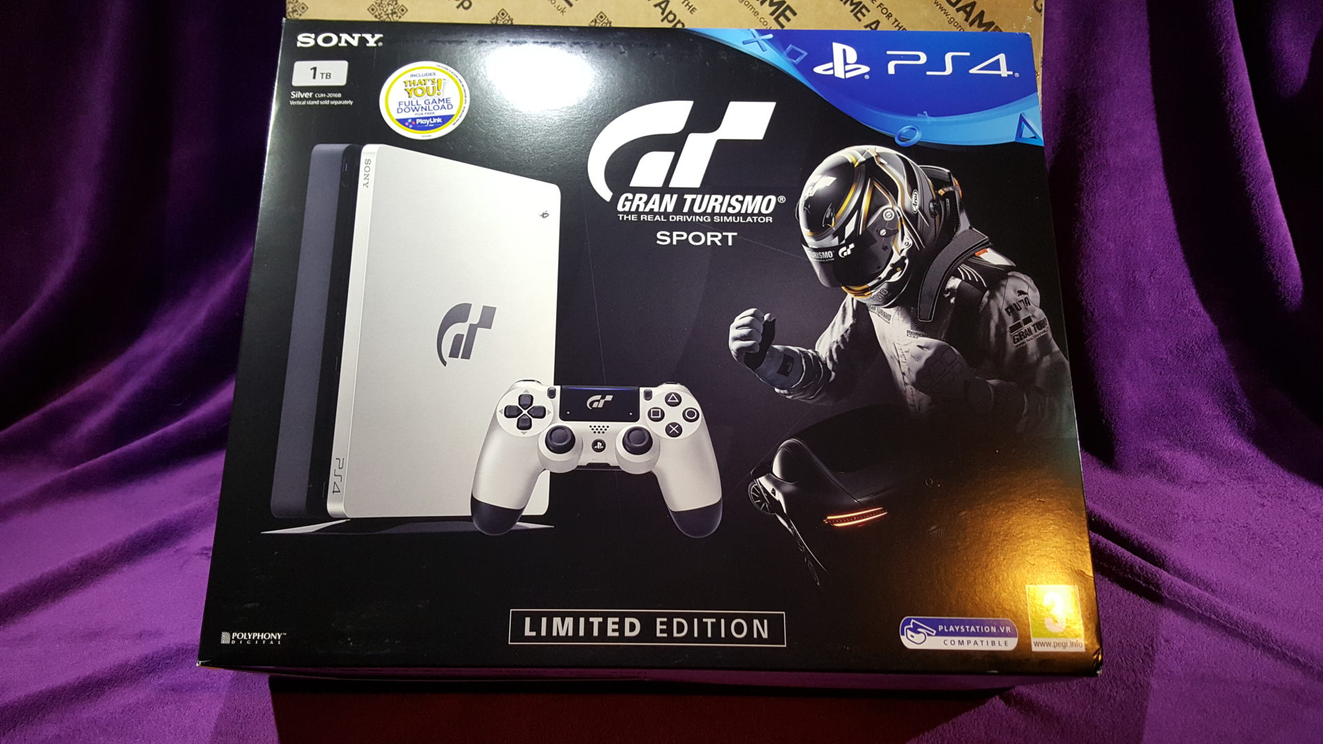 Unboxing GT Sport's Limited Edition PS4 and Collector's Edition