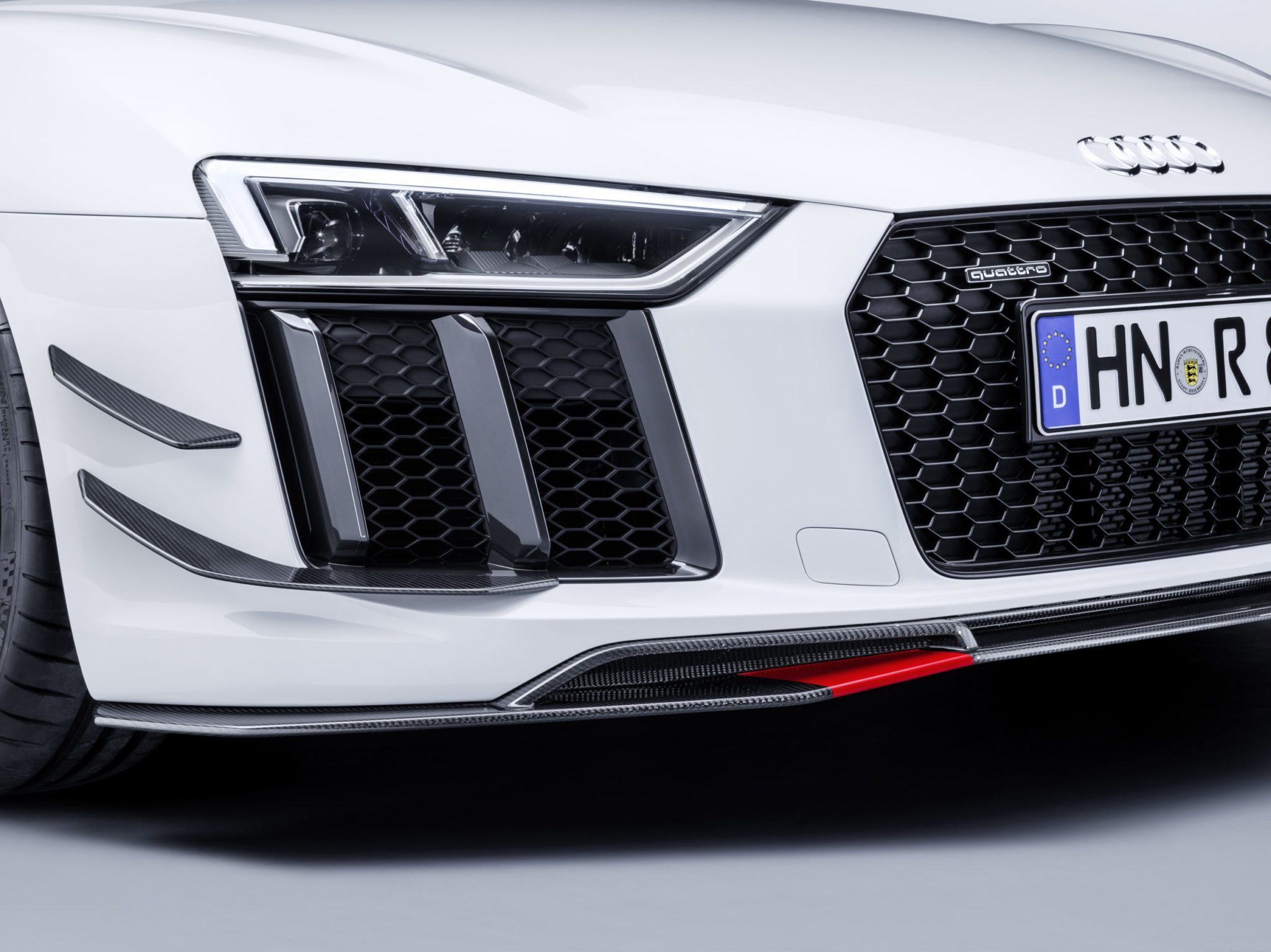 Audi Sports Performance Parts: gli accessori per la R8 e la TT RS