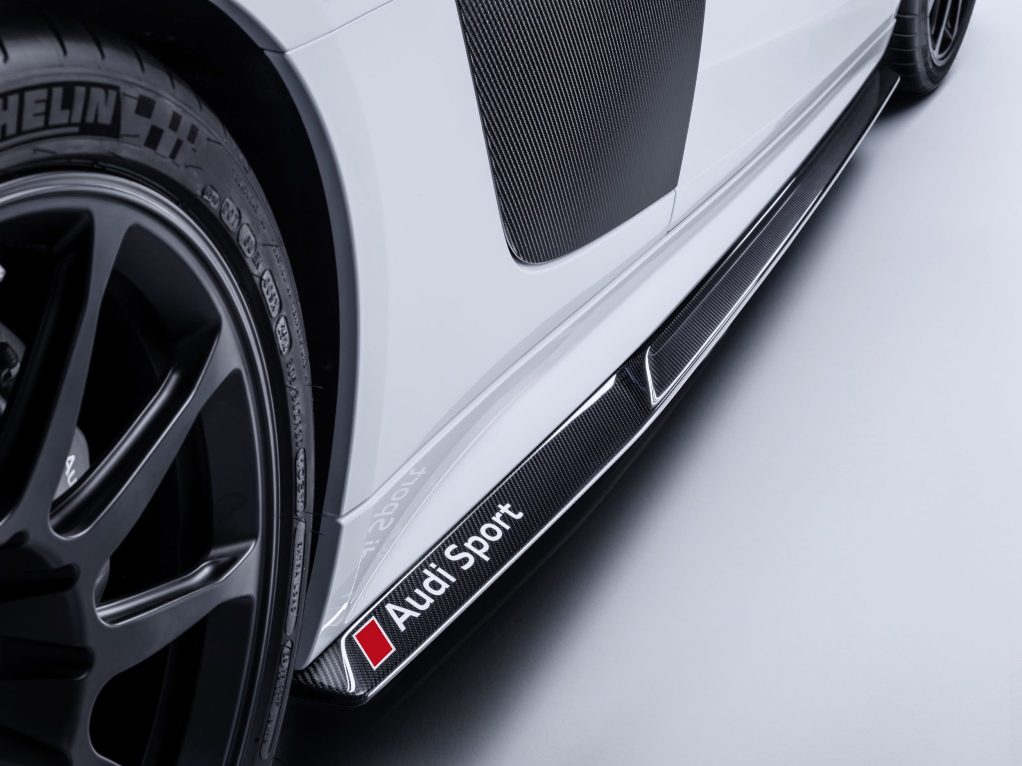 Audi Sport Makes R8 Even More Extreme With Audi Performance Parts – GTPlanet