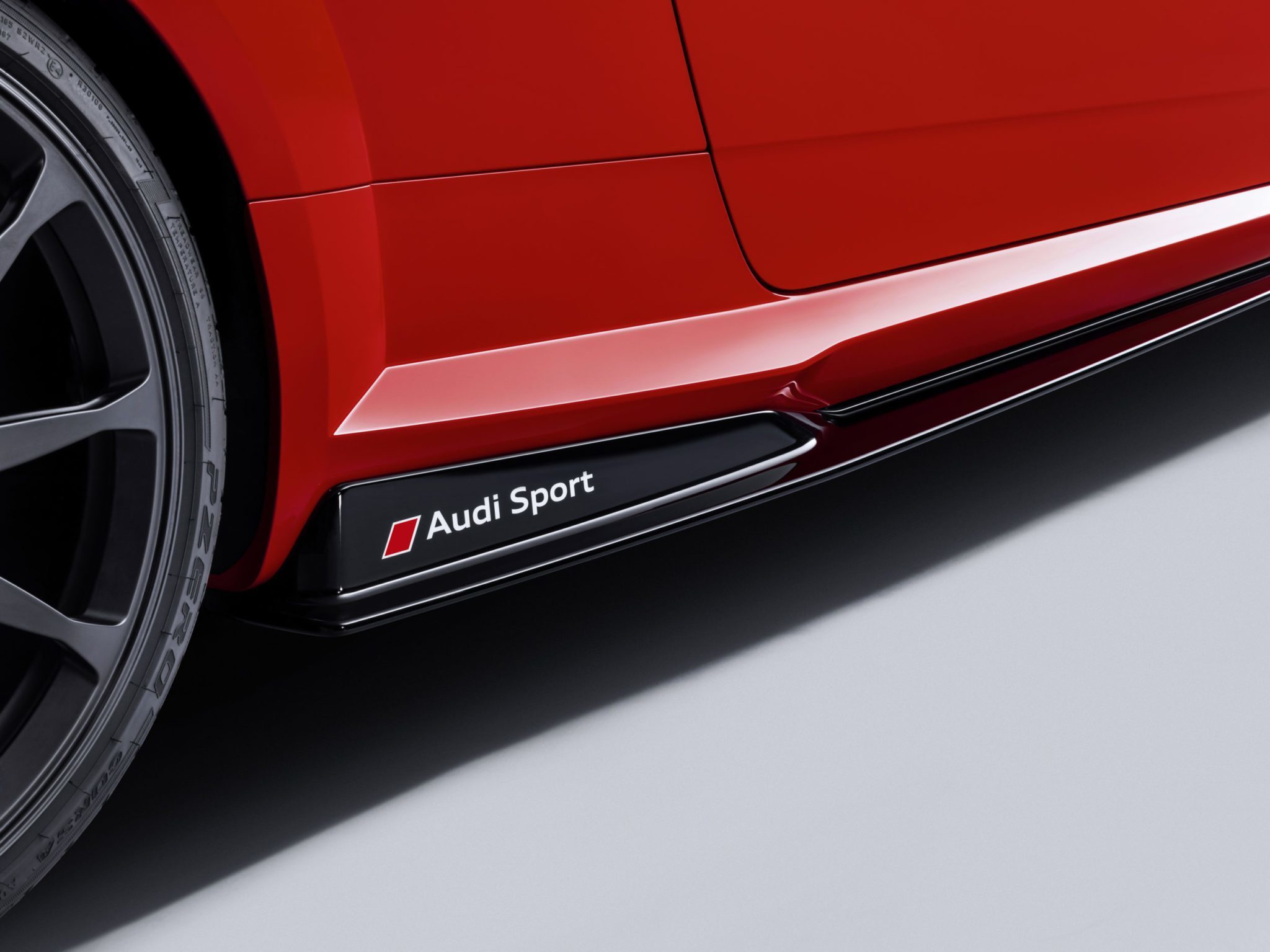 Audi Sports Performance Parts: gli accessori per la R8 e la TT RS