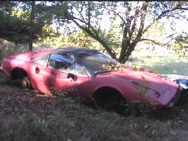 ferrari wreck.jpg