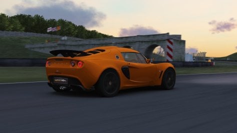 Screenshot_lotus_exige_240_cup_2006_doningtonpark2018_3-1-123-14-33-22.jpg