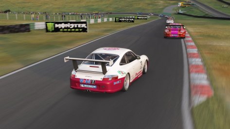 Screenshot_porsche_996_cup_2004_cadwell_park_18-3-123-15-2-27.jpg