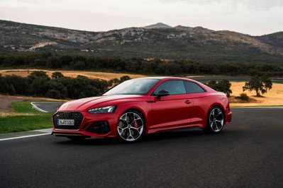 2023-audi-rs5-competition-001.jpg