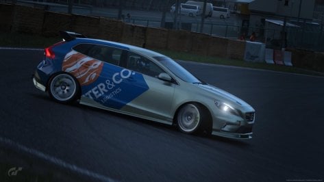 Gran Turismo™ 7_20240606215107.jpg