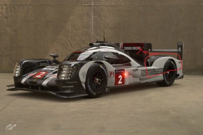 Porsche_919_Hybrid_%28Porsche_Team%29_%2716 - Cópia.jpg