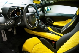 lamborghini-aventador-lp720-4-50-anniversario-edition-5.jpg