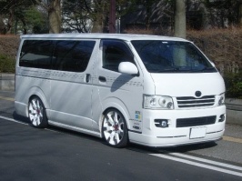 toyota-hiace.jpg