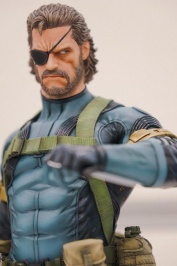 Gecco-Ground-Zeroes-Snake-Close.jpg