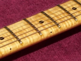 FretboardEdgeDetail.jpg