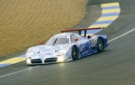 Nissan R390 GT1 ´98-4.jpg