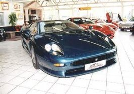 jaguar xj220.jpg