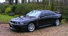 skyline r33b.jpg