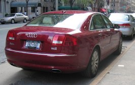 Audi A8L W12 2005.JPG