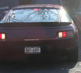 Porsche 928S.JPG