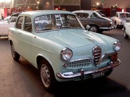 1965 Alfa Romeo Giulietta (4 porte).jpg