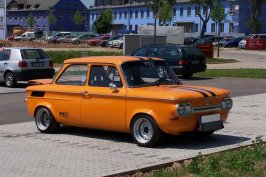 NSU_Prinz_TT_2[1].jpg