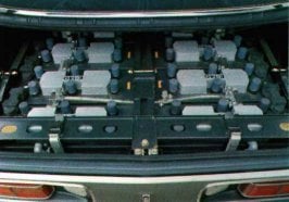 nissan-laurel-1974-c130-ev-pic2.jpg