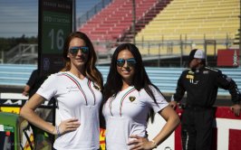 lambo girls pit walk cpyrt.jpg