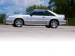 m5lp_0407_01_z+1990_ford_mustang_gt+side_view.jpg.jpg