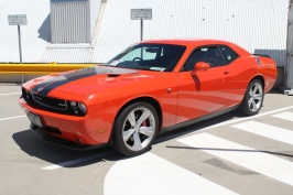 2011_Dodge_Challenger_SRT8_(16129009418).jpg