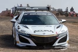 hillclimb-pikes-peak-2017-902-acura-nsx-james-robinson (1).jpg