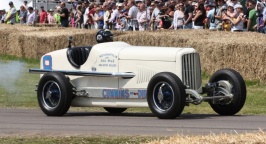 Cummins Diesel Special #8 Indy Car 1931.jpg