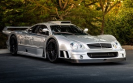 Mercedes-Benz-CLK-GTR.jpg