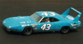 Plymouth superbird Nascar petty43.jpg