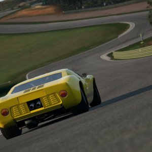 Ascari Full Track_2.jpg