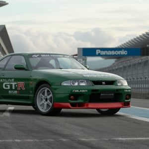 Nissan Skyline R33 - Fuji Pitlane.jpg