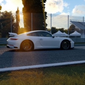 Screenshot_ks_porsche_991_carrera_club_sport6_monza_29-6-121-21-14-21.jpg