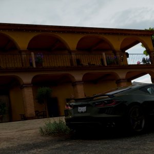 First week of Forzathon photography sessions: first house with car