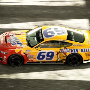 CluckinBell_FordMustang_NASCAR_4