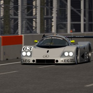 Screenshot_ks_mercedes_c9_baku_2019_15-2-122-16-37-30.jpg