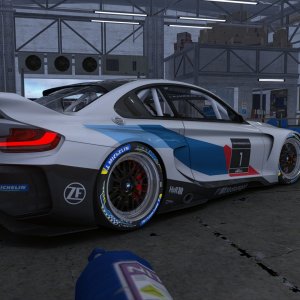 Screenshot_gue_bmw_m2_gt2_ltk_csr_garage_5-3-122-9-18-7.jpg