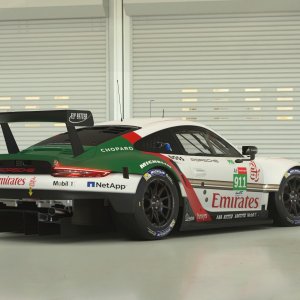 EMIRATES PORSCHE GT3 #911