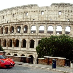 Tell Us A Story - SPD asks about entertainment in Colosseo