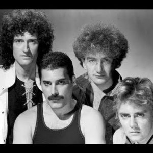 Queen feat. David Bowie - Under Pressure