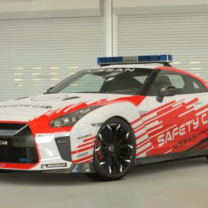 GT-R Safety Car_1