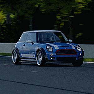 (GIF) Taking a modern MINI out for a thrashing in Road Atlanta 2