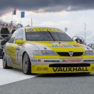 Screenshot_vauxhall_cavalier_btcc_1995_letisko_piestany_1-0-123-13-41-43.jpg