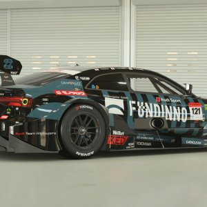 Audi Team Hitotsuyama SGT500 2