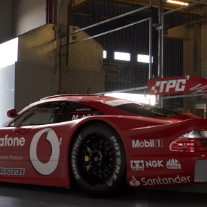 Vodafone Mercedes Red