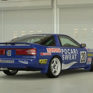 Pocari Supra JTC '90(2).jpg