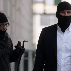 Person Of Interest - Reese & Finch On A Heist