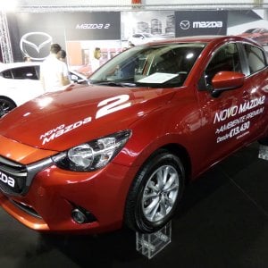 Mazda 2: Red Kodo, nice looks.