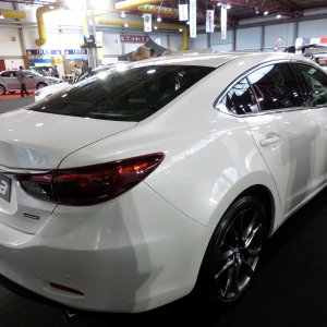 Mazda 6 Sedan: Shiroi Kodo