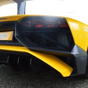 Aventador SV