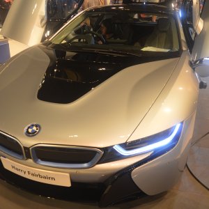 i8